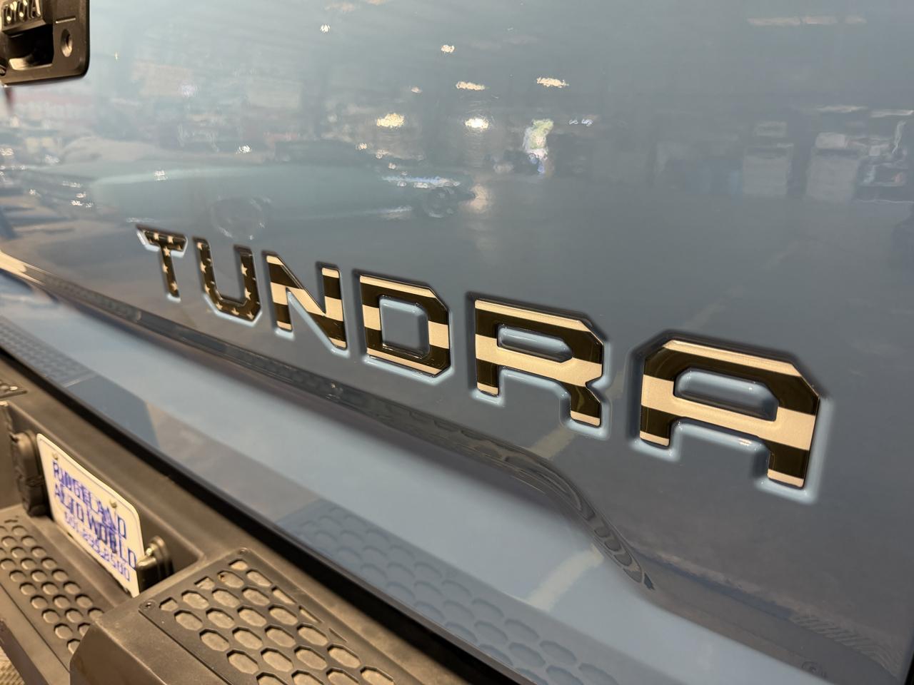 Toyota Tundra 4WD SR5 CrewMax 5.5' Bed 5.7L (Natl) 2021
