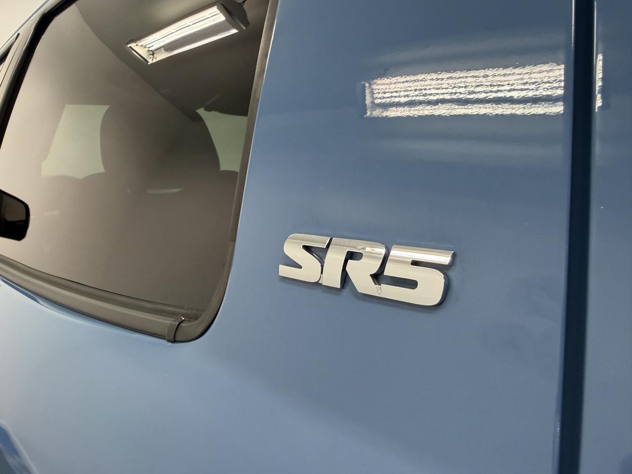 Toyota Tundra 4WD SR5 CrewMax 5.5' Bed 5.7L (Natl) 2021