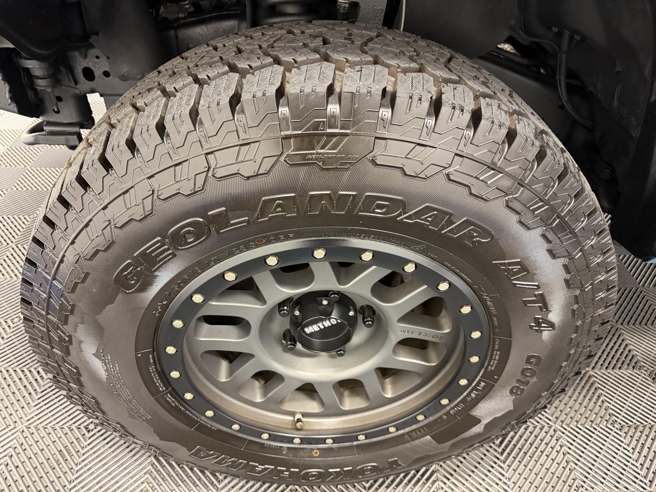 Toyota Tundra 4WD SR5 CrewMax 5.5' Bed 5.7L (Natl) 2021