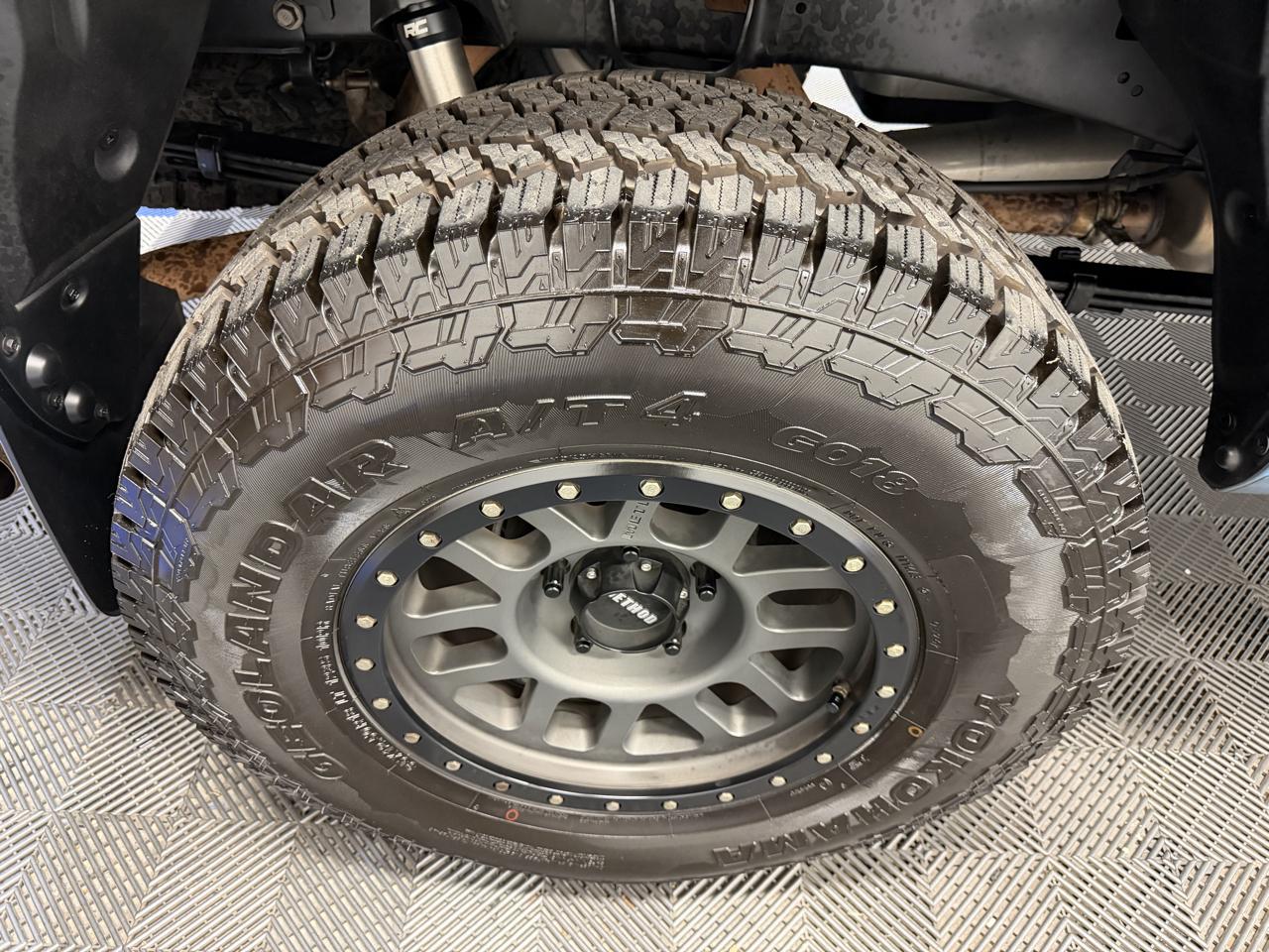 Toyota Tundra 4WD SR5 CrewMax 5.5' Bed 5.7L (Natl) 2021