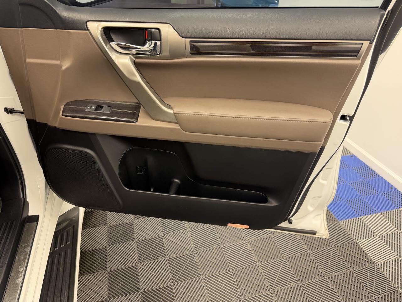 Lexus GX GX 460 Premium 4WD 2021