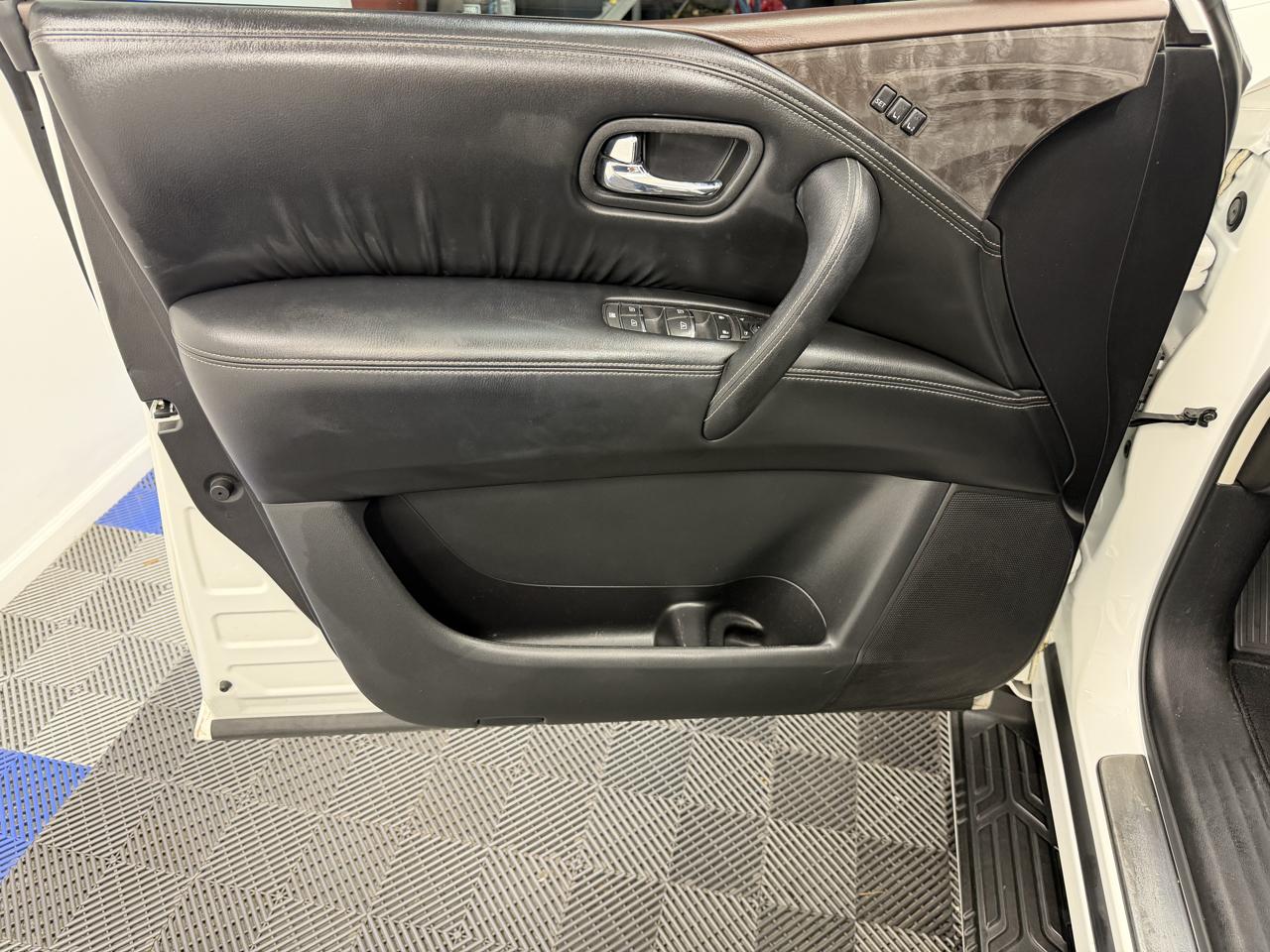 Nissan Armada 4x2 Platinum 2021
