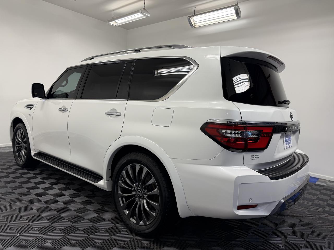 Nissan Armada 4x2 Platinum 2021