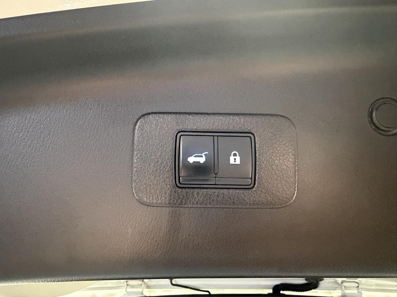 Nissan Armada 4x2 Platinum 2021