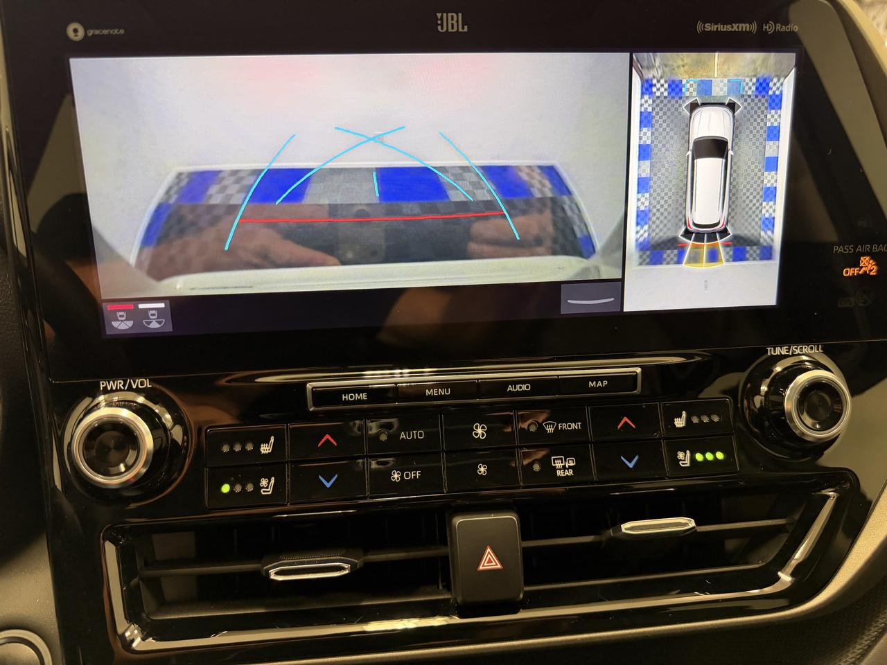 Toyota Highlander Limited FWD (Natl) 2021