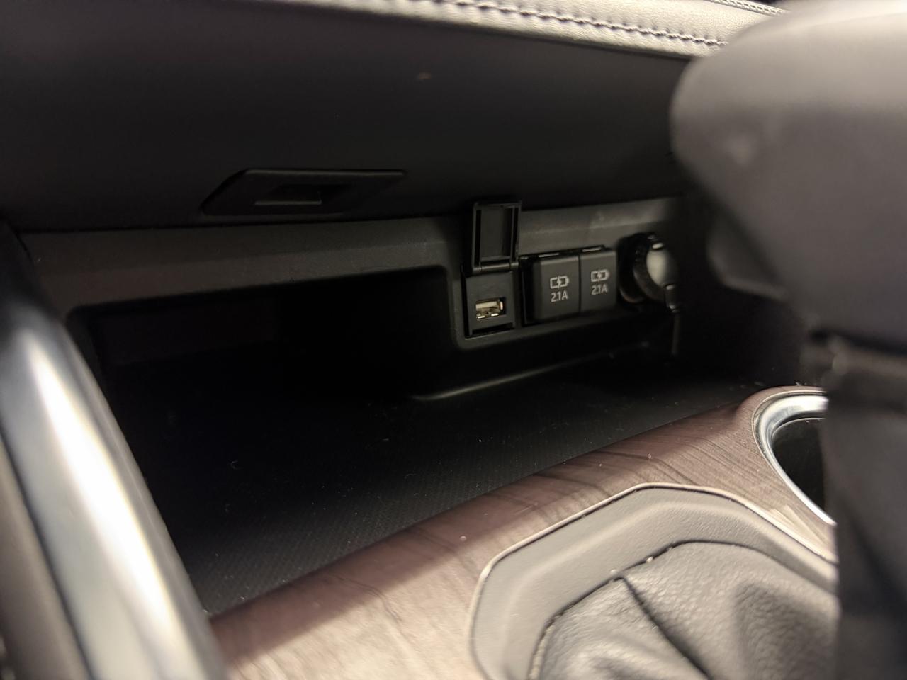 Toyota Highlander Limited FWD (Natl) 2021