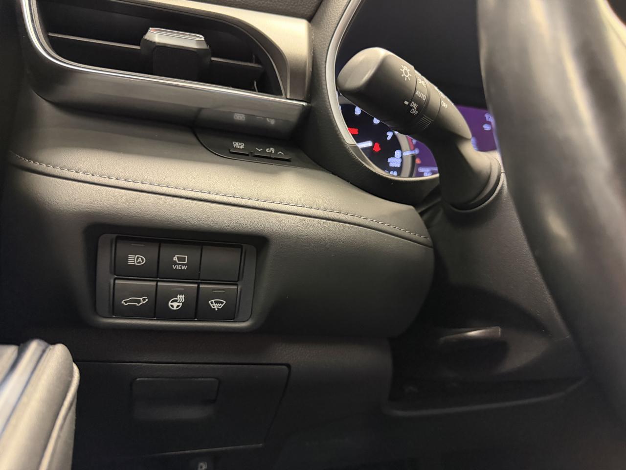 Toyota Highlander Limited FWD (Natl) 2021
