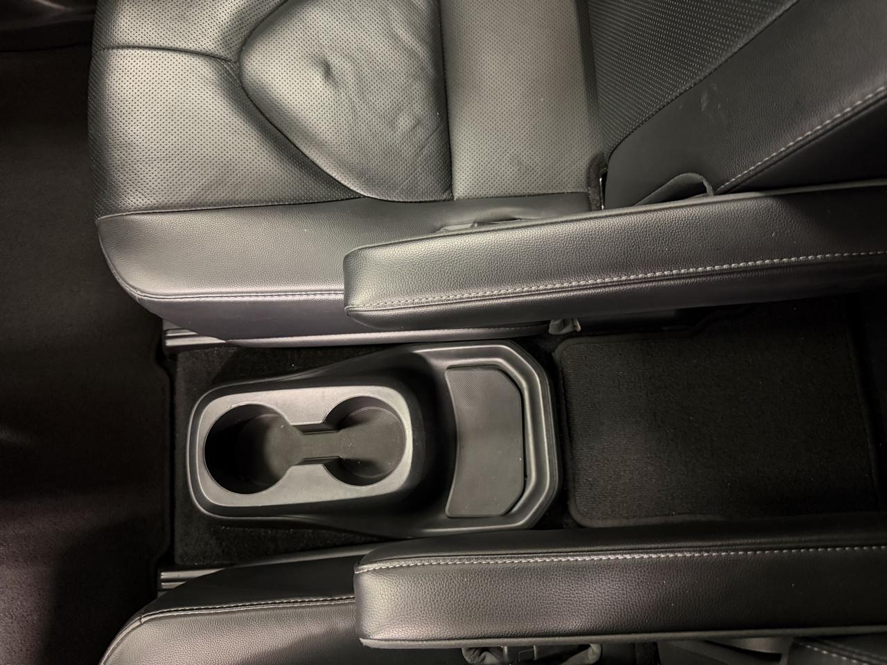 Toyota Highlander Limited FWD (Natl) 2021