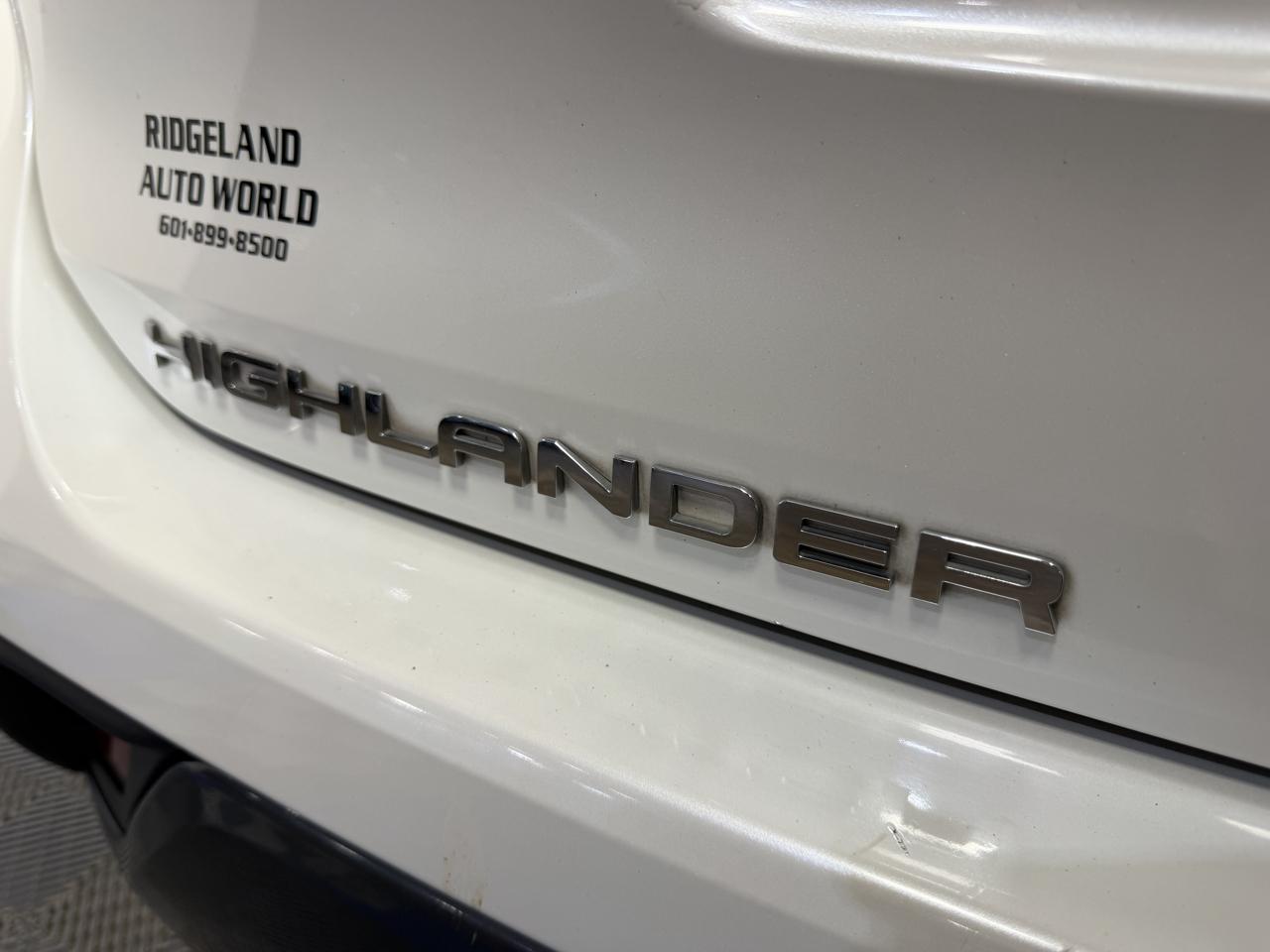 Toyota Highlander Limited FWD (Natl) 2021