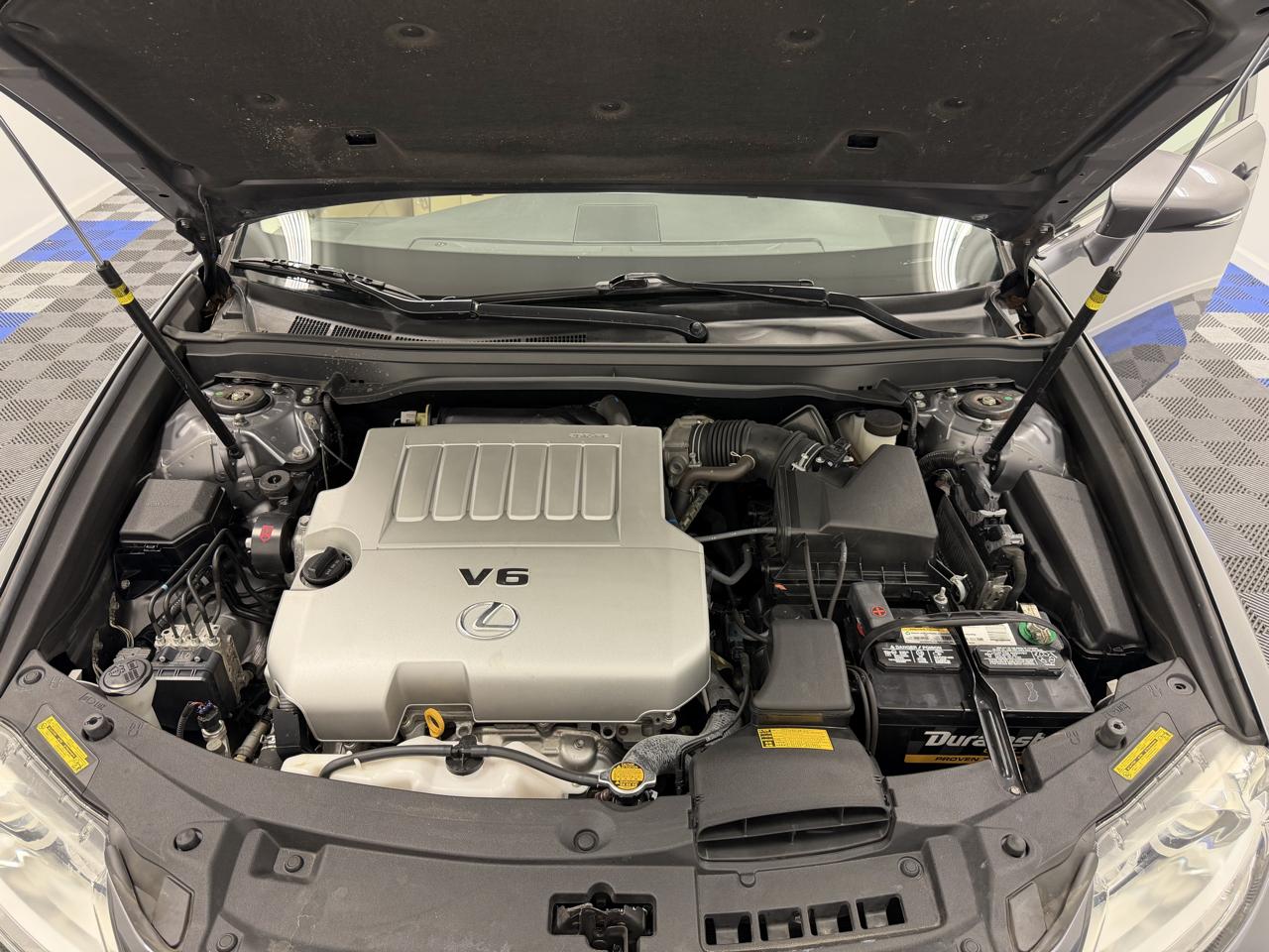 Lexus ES photo 35