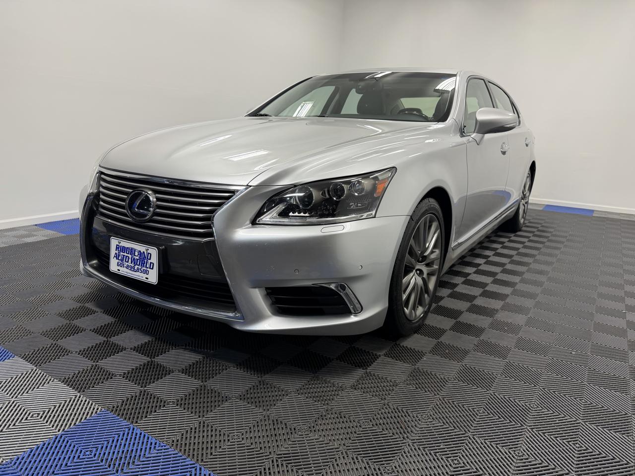 Lexus LS photo 4