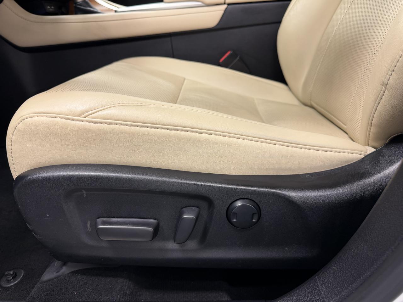 Lexus RX photo 7