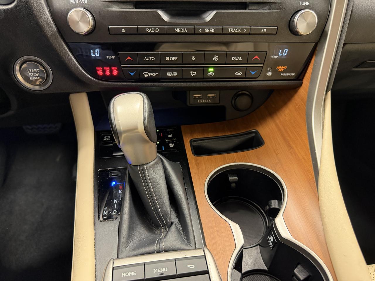 Lexus RX photo 21