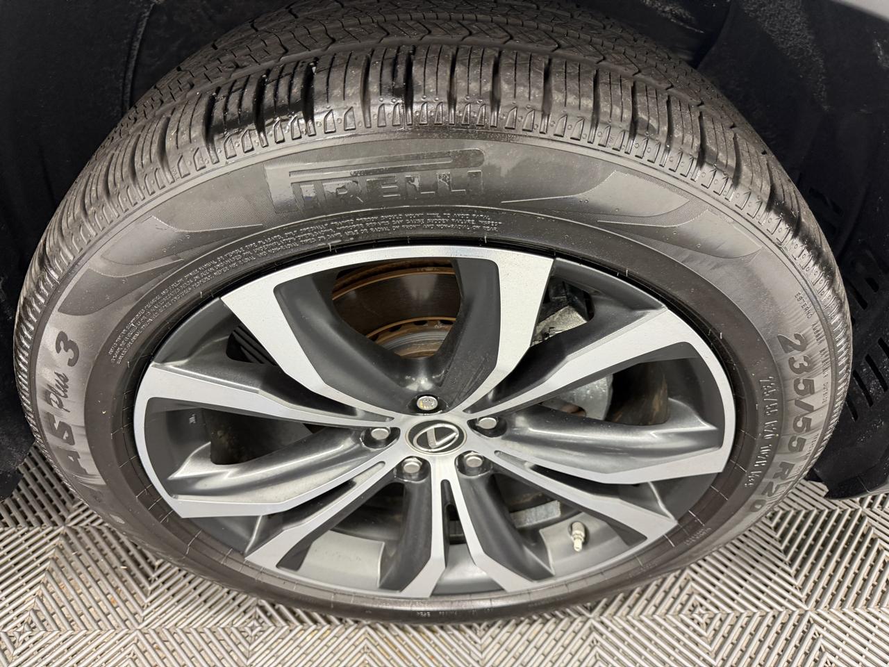 Lexus RX photo 41