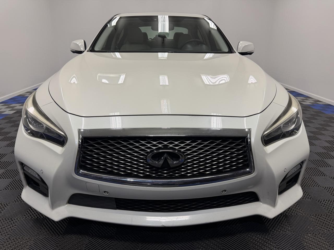 Infiniti Q50 4dr Sdn 3.0t Red Sport 400 RWD 2016