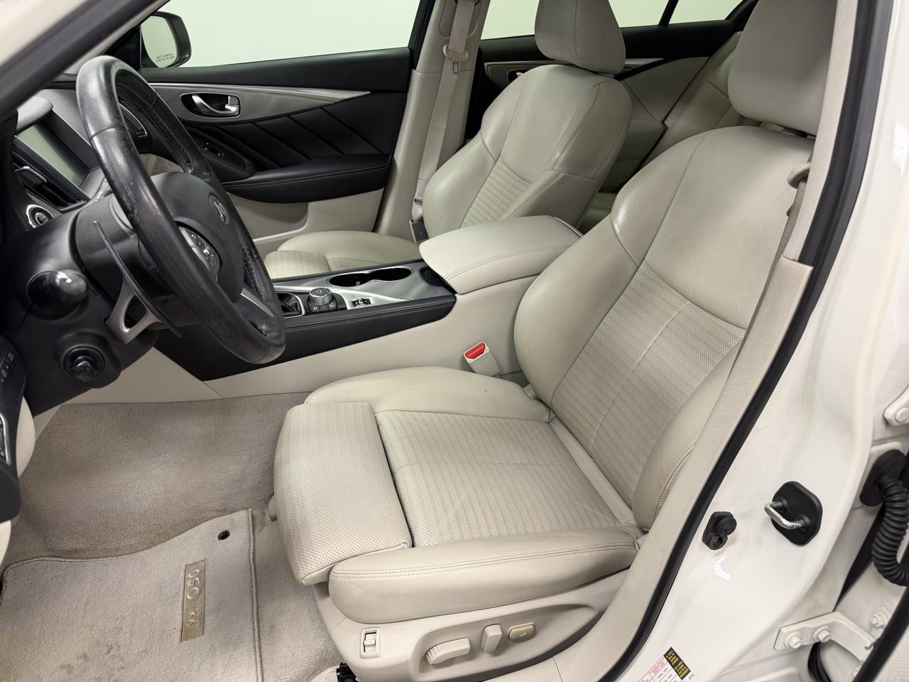 Infiniti Q50 4dr Sdn 3.0t Red Sport 400 RWD 2016