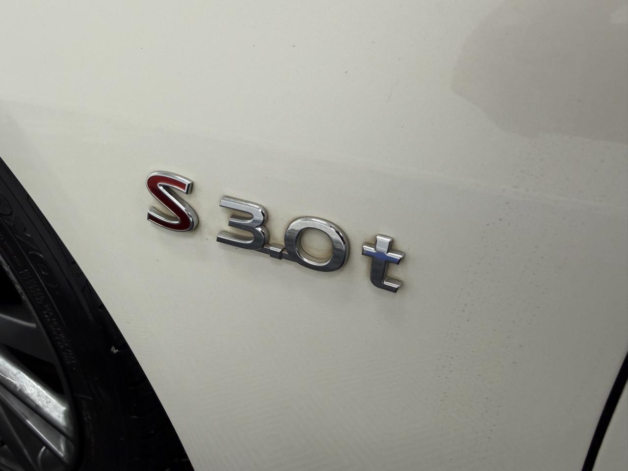 Infiniti Q50 4dr Sdn 3.0t Red Sport 400 RWD 2016