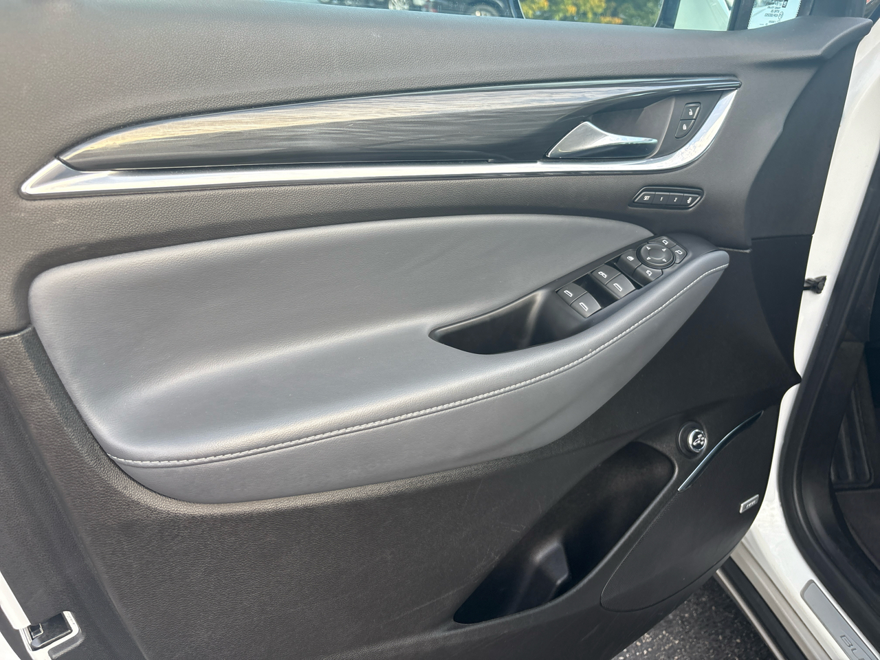 Buick Enclave AWD 4dr Premium 2024 Buick Enclave AWD 4dr Premium 2024