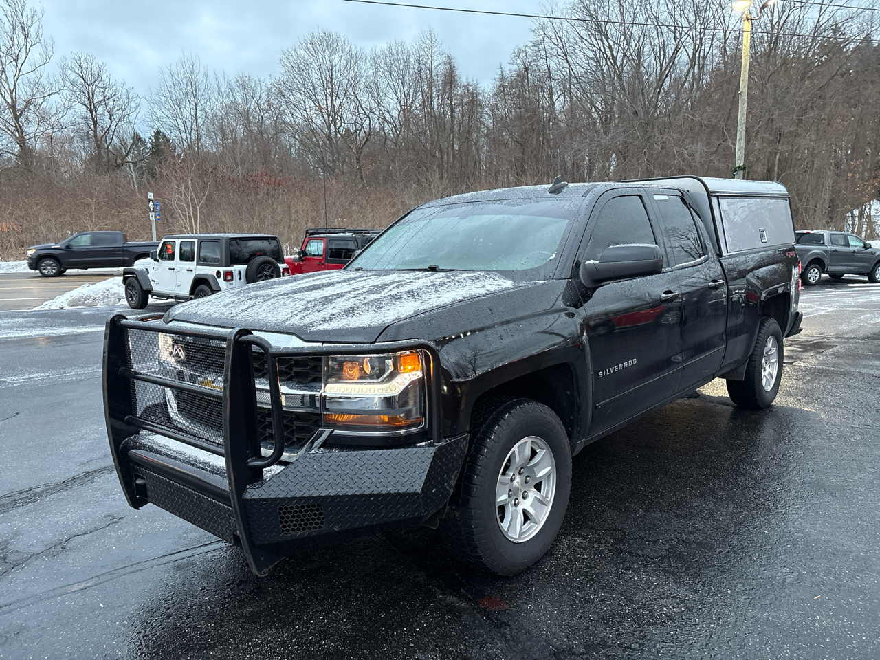 Chevrolet Silverado 1500 4WD Double Cab 143.5" LT w/1LT 2018