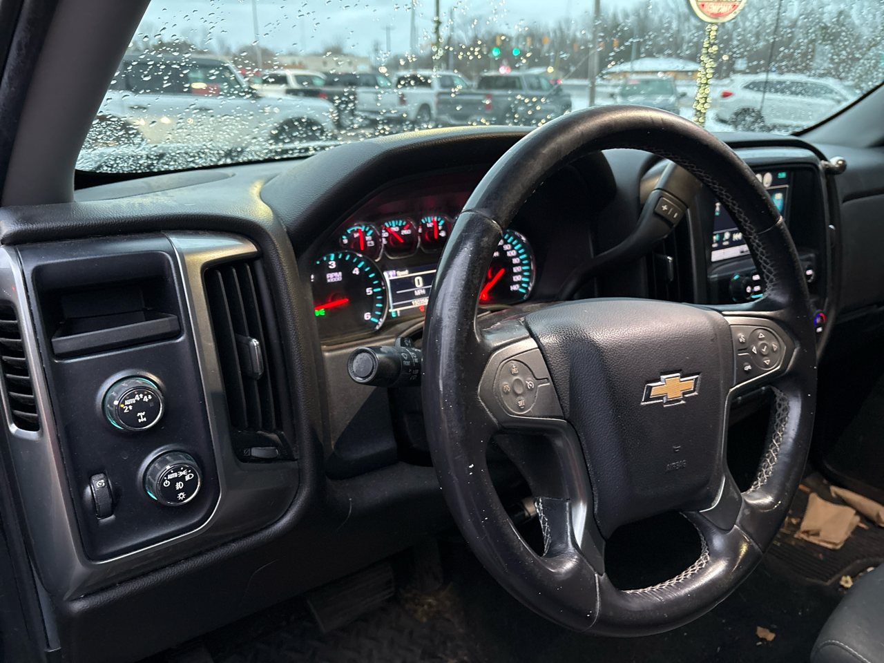 Chevrolet Silverado 1500 4WD Double Cab 143.5" LT w/1LT 2018