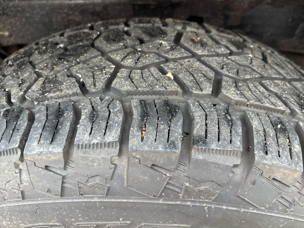 GMC Sierra 1500 4WD Ext Cab 143.5" SLE 2013