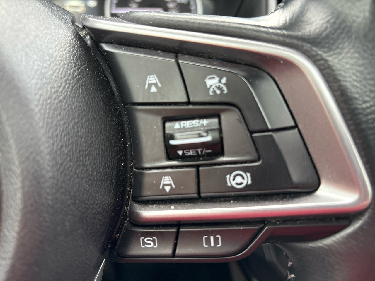 Subaru Forester Premium CVT 2023