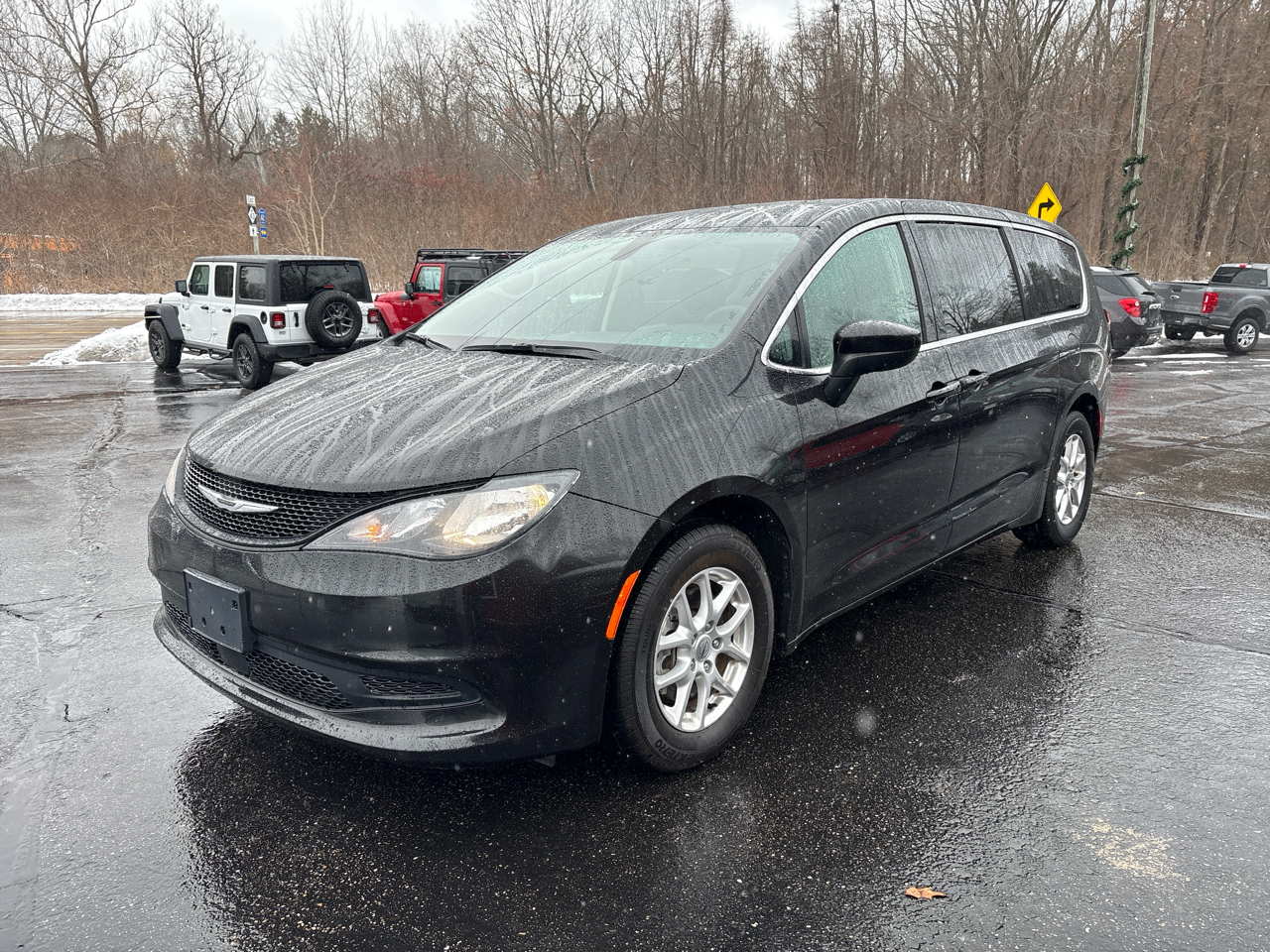 Chrysler Voyager LX FWD 2022