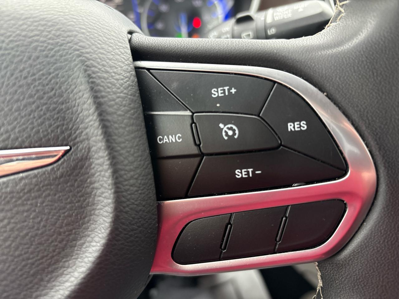 Chrysler Voyager LX FWD 2022