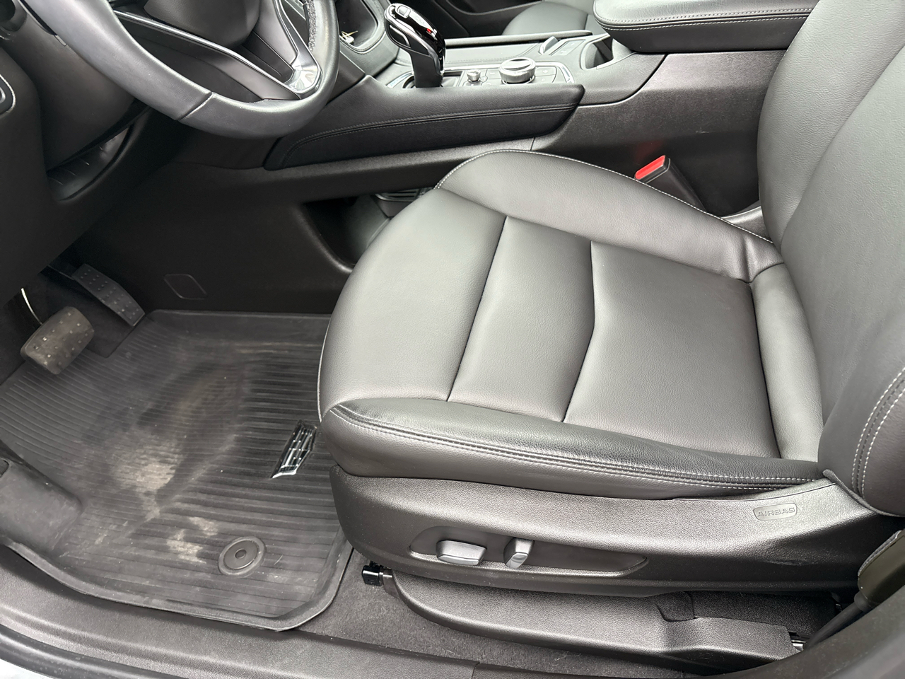 Cadillac XT6 AWD 4dr Luxury 2024