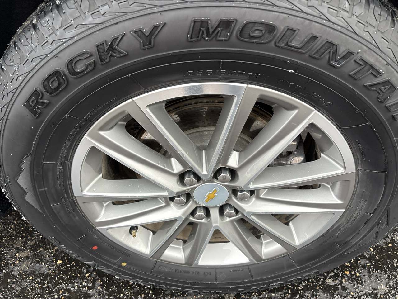 Chevrolet Traverse AWD 4dr LT Cloth w/1LT 2023