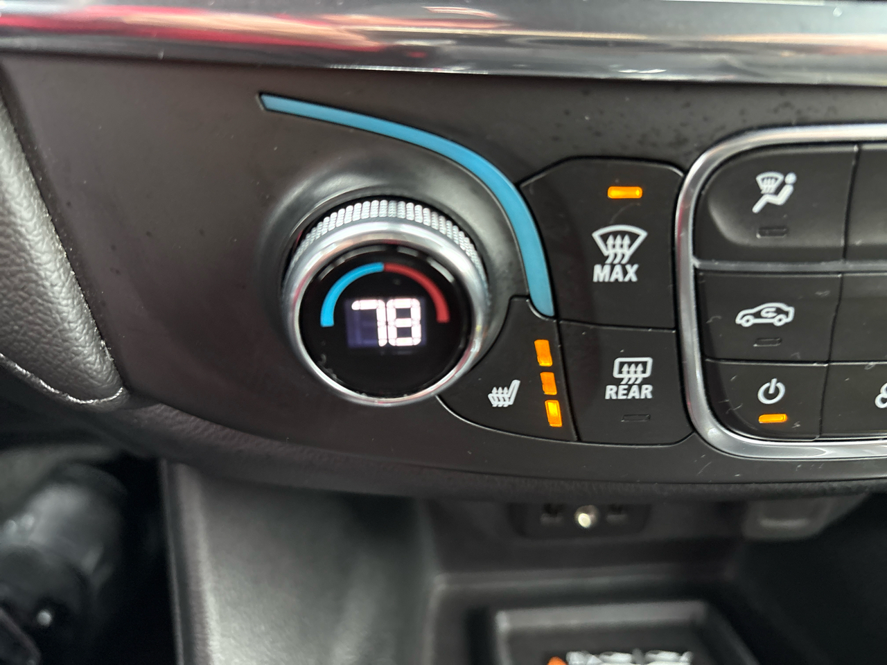 Chevrolet Traverse AWD 4dr LT Cloth w/1LT 2023