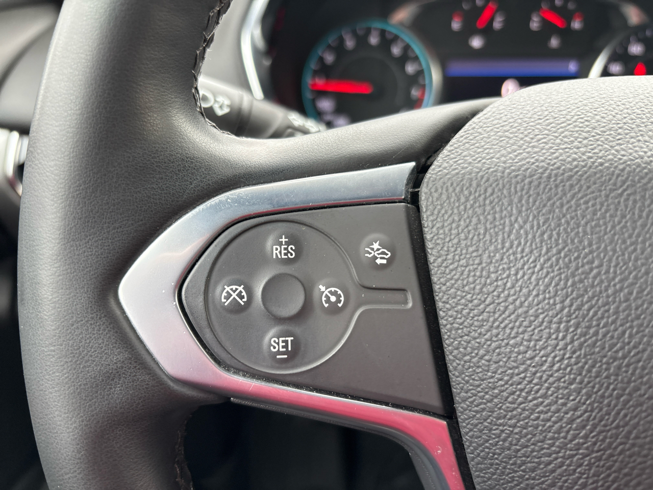 Chevrolet Traverse AWD 4dr LT Cloth w/1LT 2023