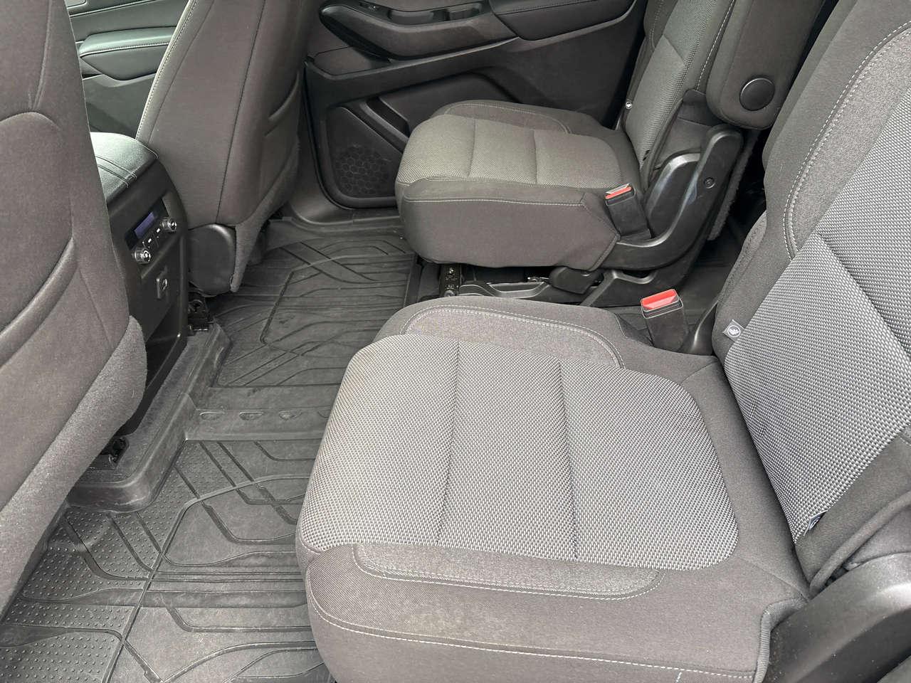 Chevrolet Traverse AWD 4dr LT Cloth w/1LT 2023