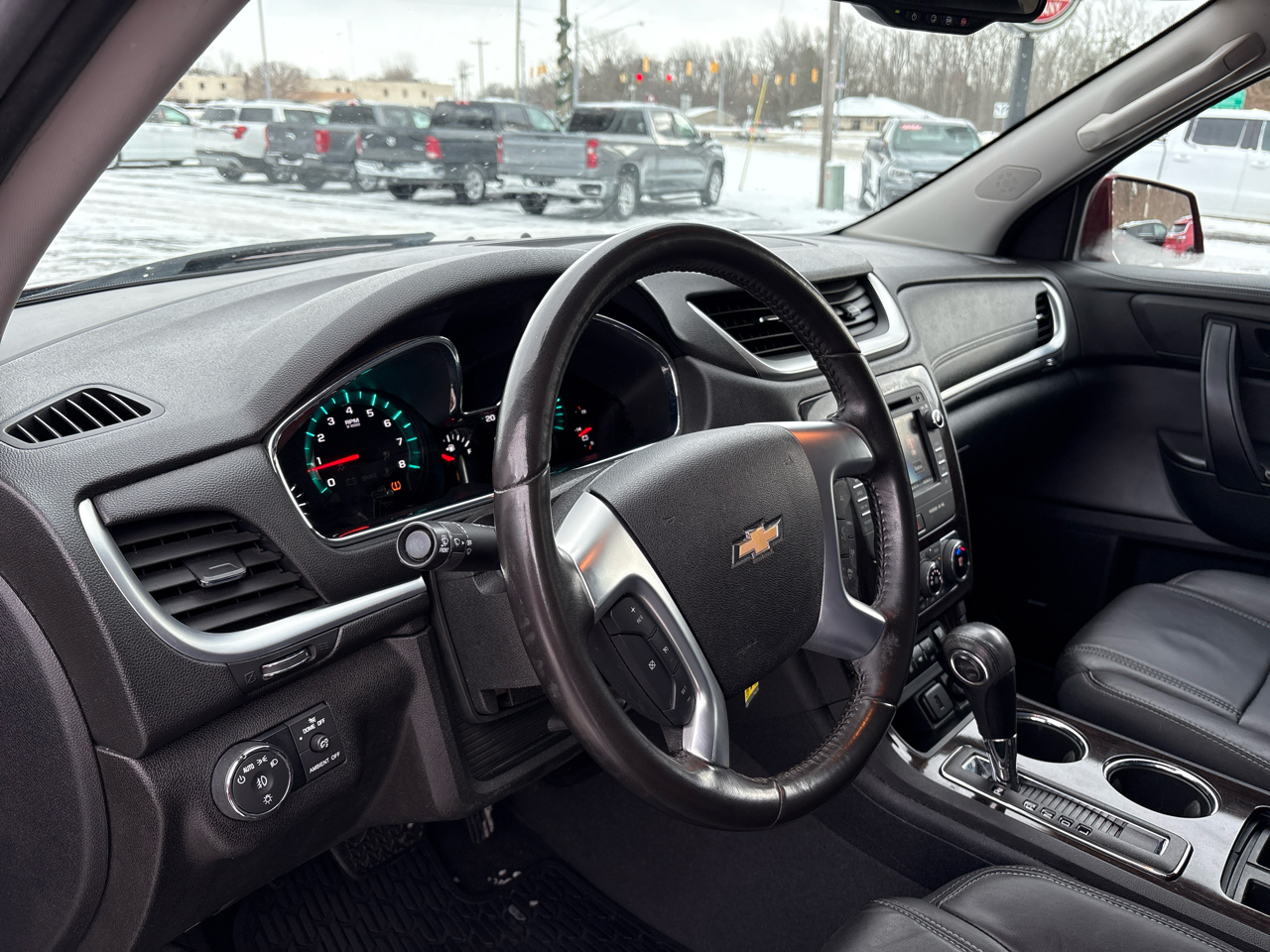 Chevrolet Traverse FWD 4dr LT w/2LT 2017