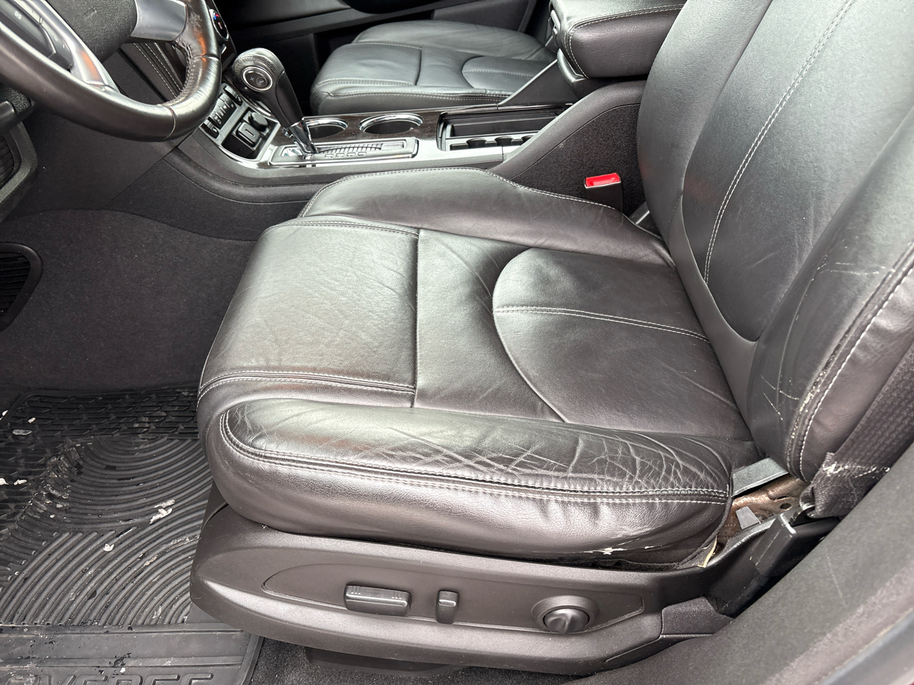 Chevrolet Traverse FWD 4dr LT w/2LT 2017