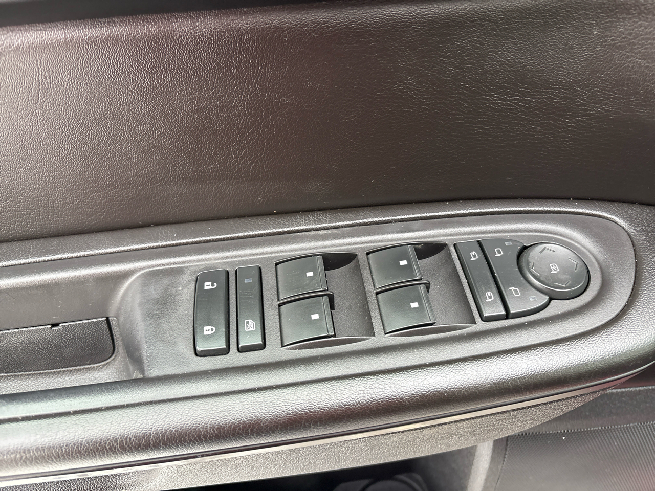 Chevrolet Traverse FWD 4dr LT w/2LT 2017