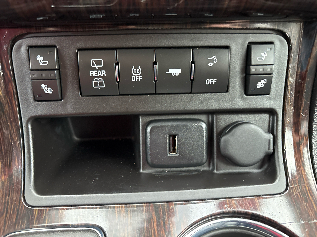 Chevrolet Traverse FWD 4dr LT w/2LT 2017