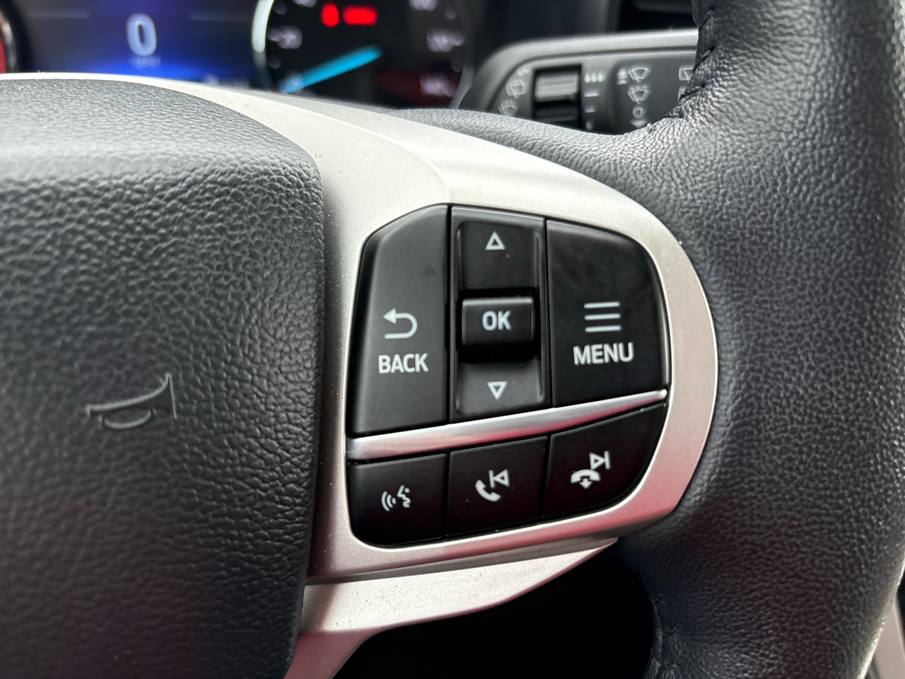 Ford Explorer XLT 4WD 2023