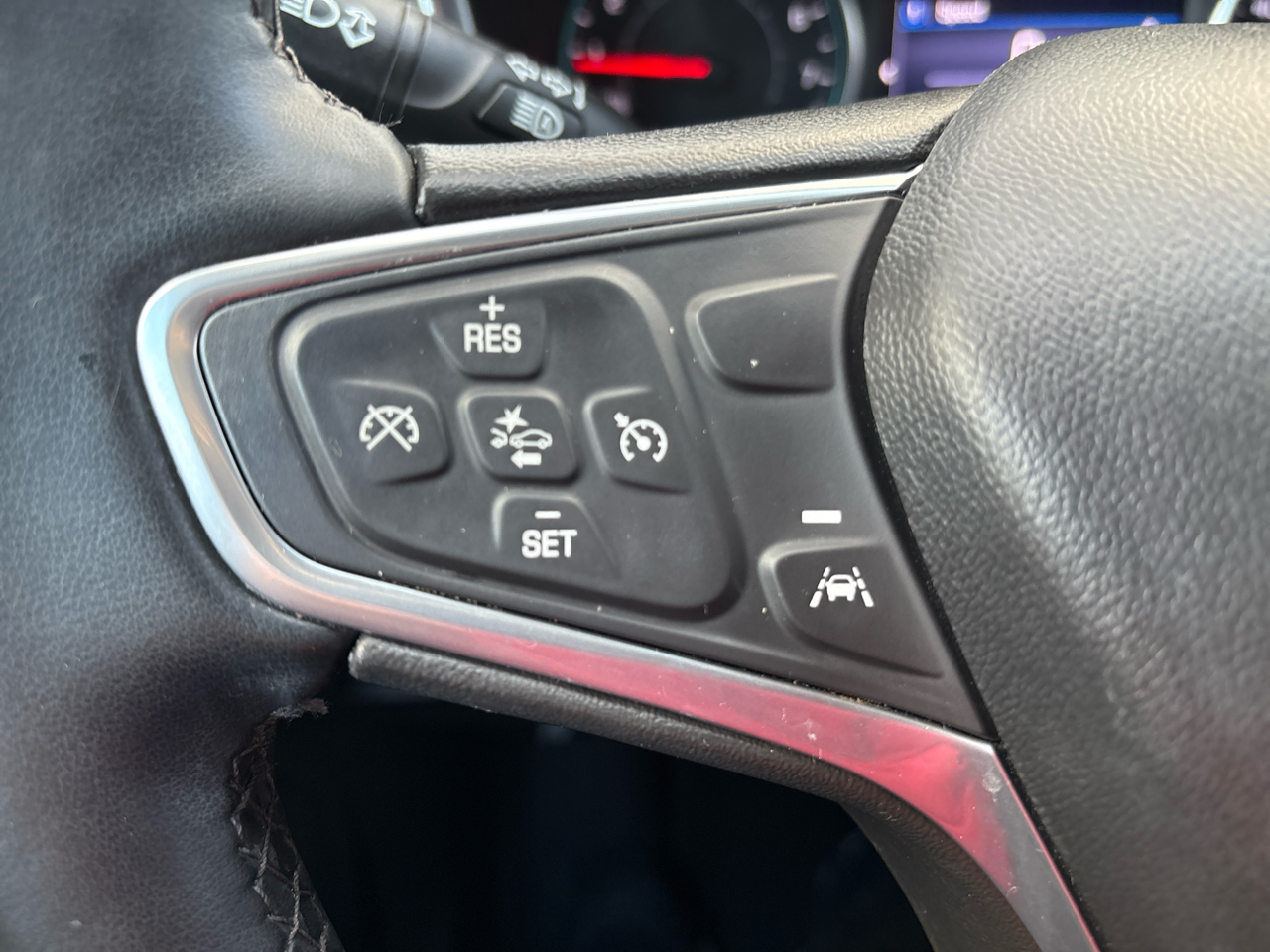 Chevrolet Equinox FWD 4dr LT w/1LT 2023