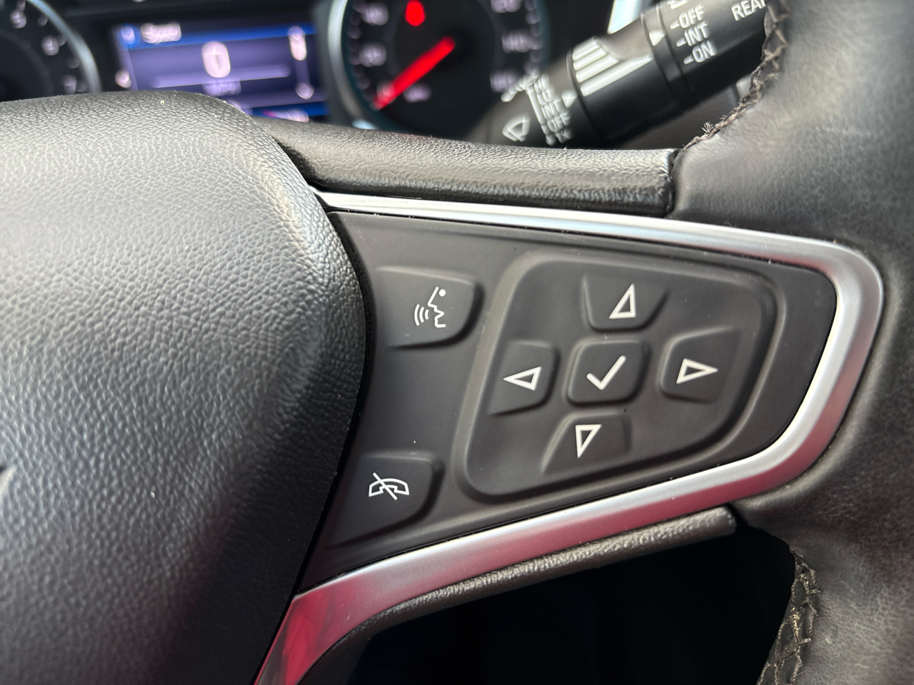 Chevrolet Equinox FWD 4dr LT w/1LT 2023