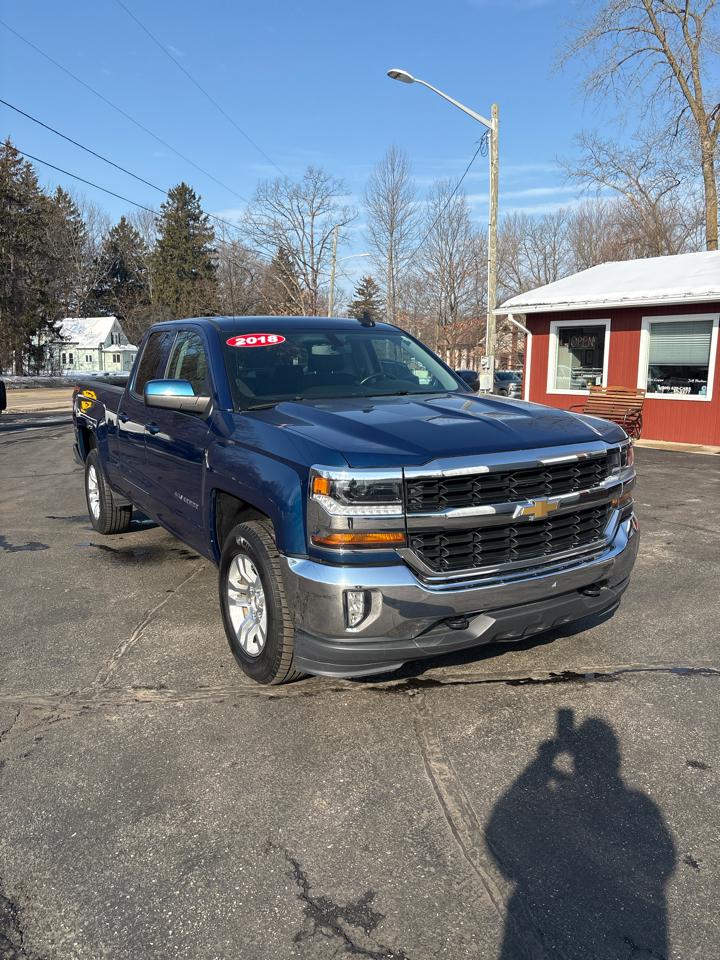 Chevrolet Silverado 1500 4WD Double Cab 143.5" LT w/1LT 2018