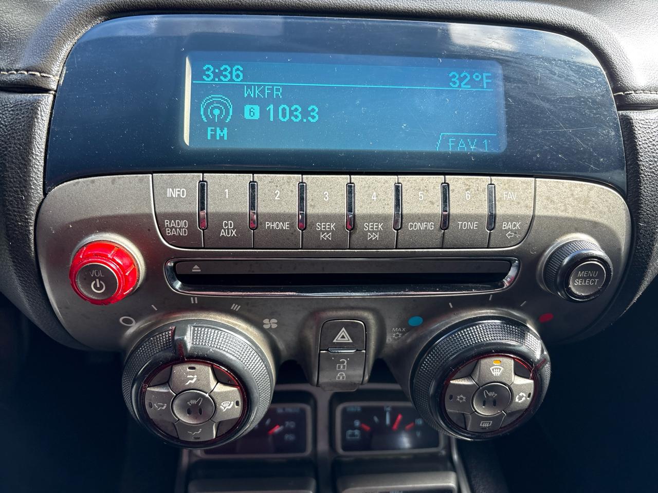 Chevrolet Camaro 2dr Cpe 2LT 2012