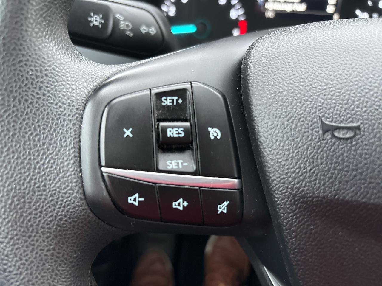 Ford Escape SE FWD 2022