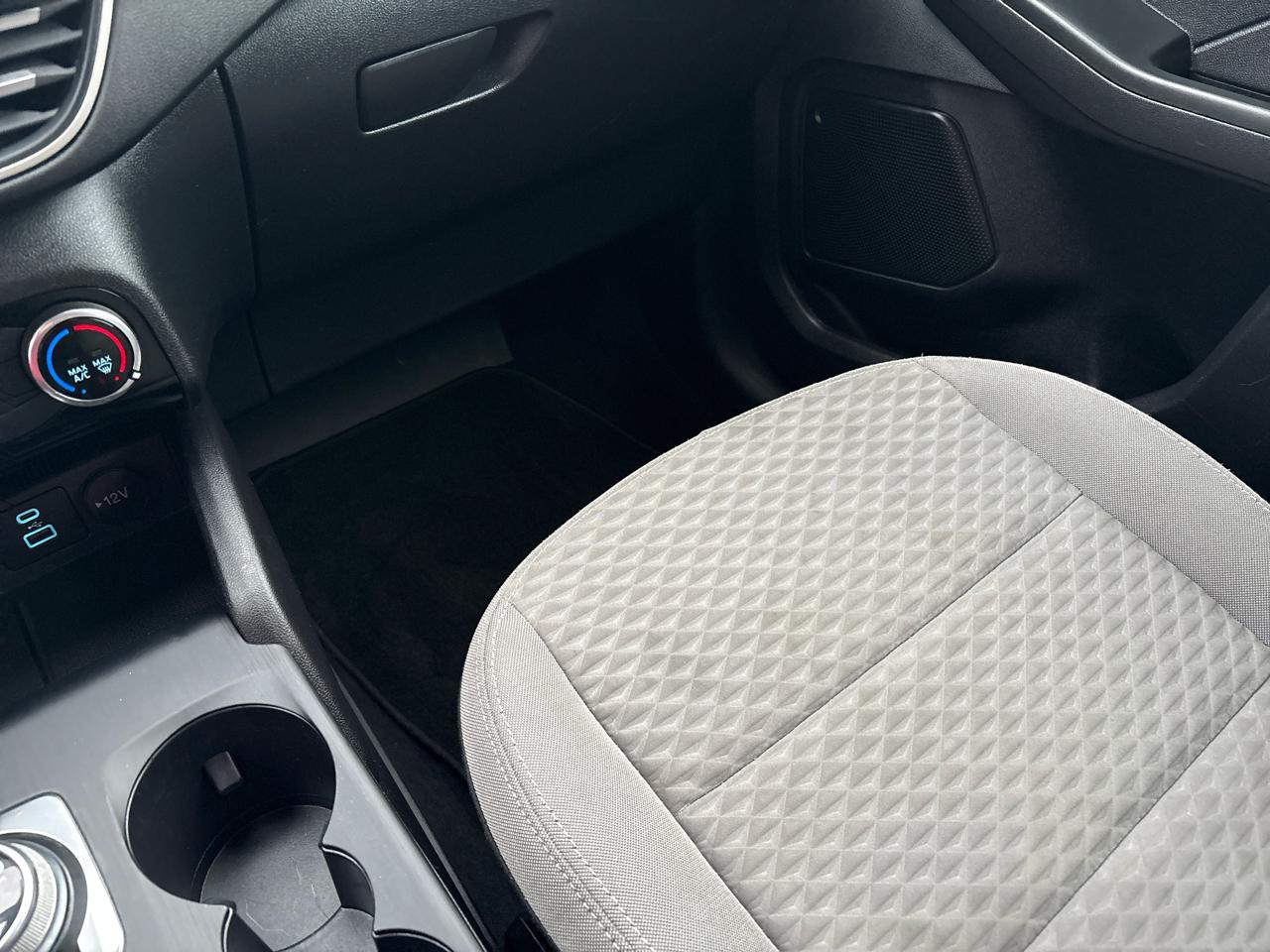 Ford Escape SE FWD 2022