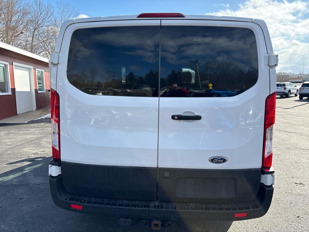 Ford Transit Cargo Van T-250 130" Low Rf 9070 GVWR RWD 2020