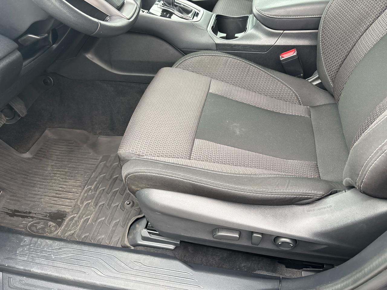 Subaru Outback  2023