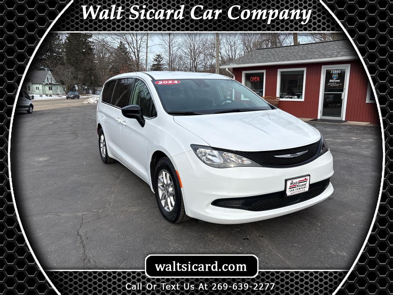 2024 Chrysler Voyager LX FWD