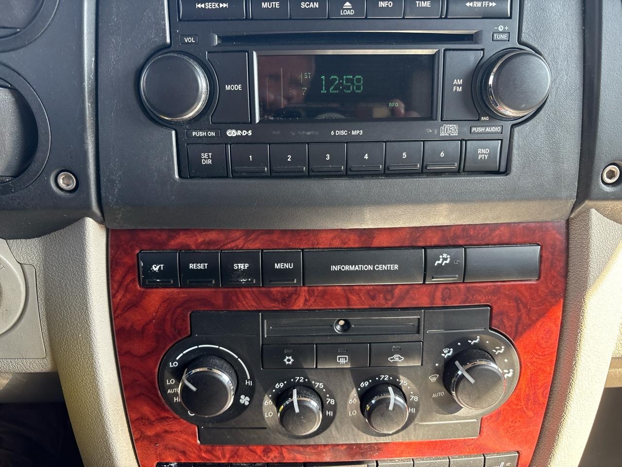 Jeep Commander 4WD 4dr Limited 2007