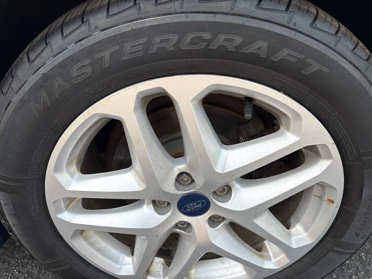 Ford Fusion 4dr Sdn SE FWD 2016