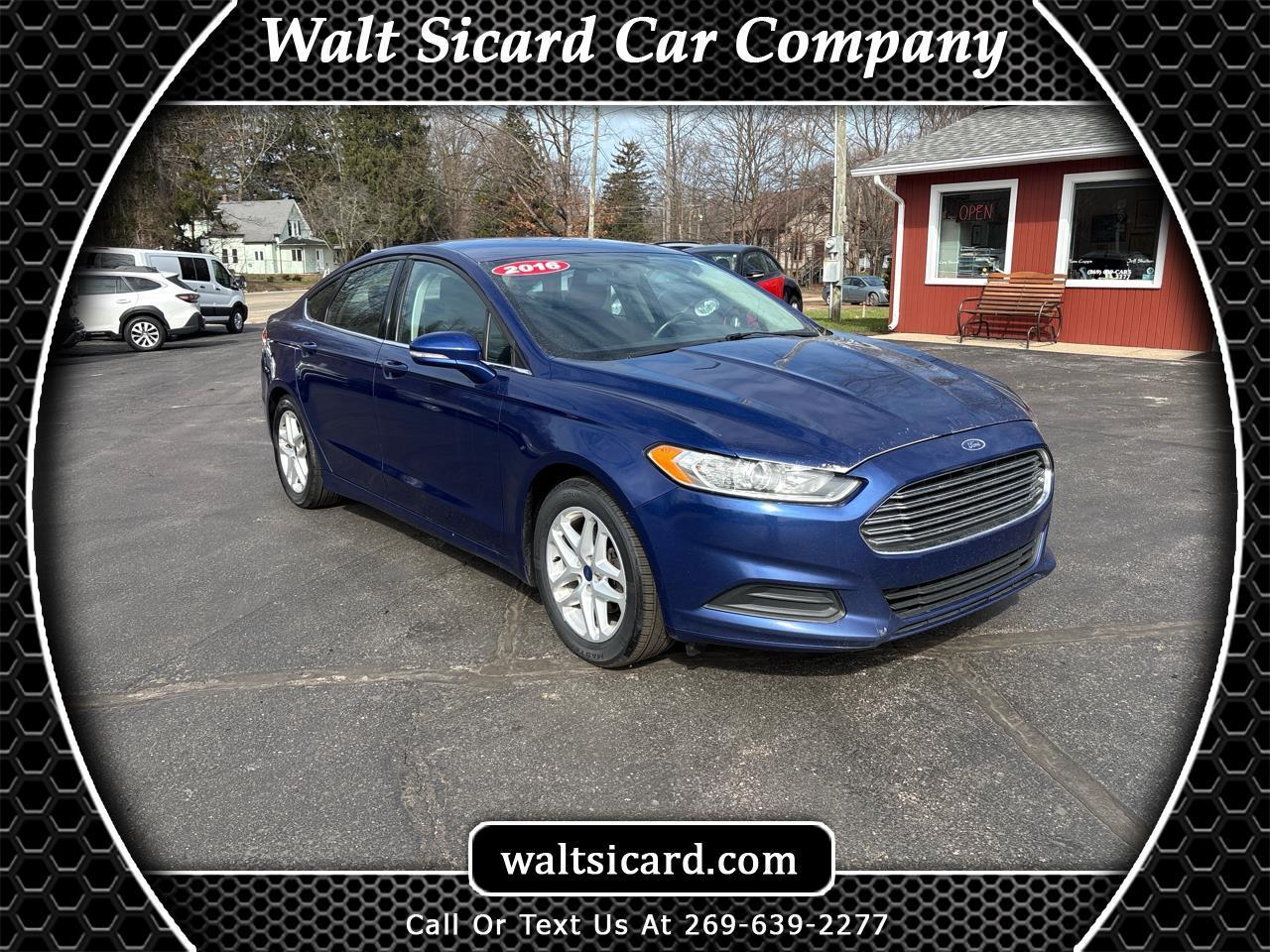 2016 Ford Fusion 4dr Sdn SE FWD